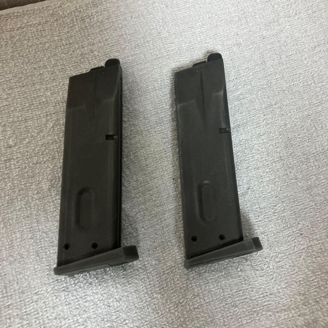 U.S. M9 ガスガン ブラック マガジン2個付き