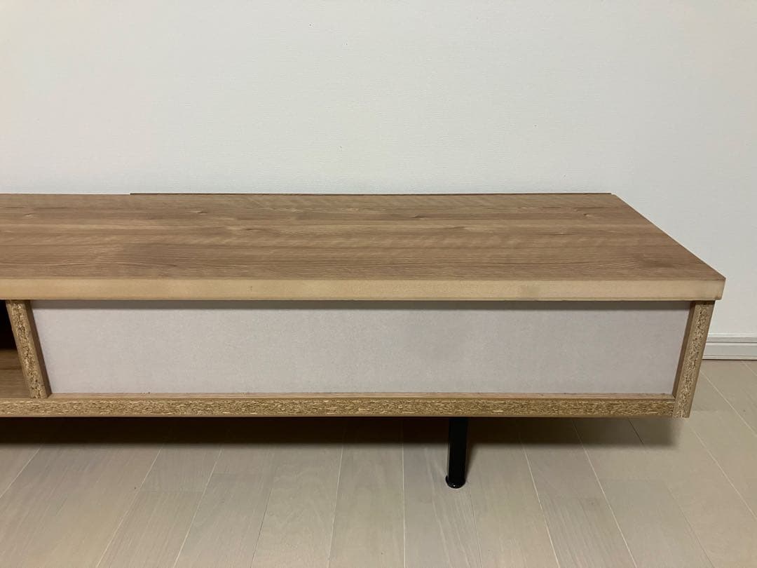 美品　LOWYAテレビボード　180cm