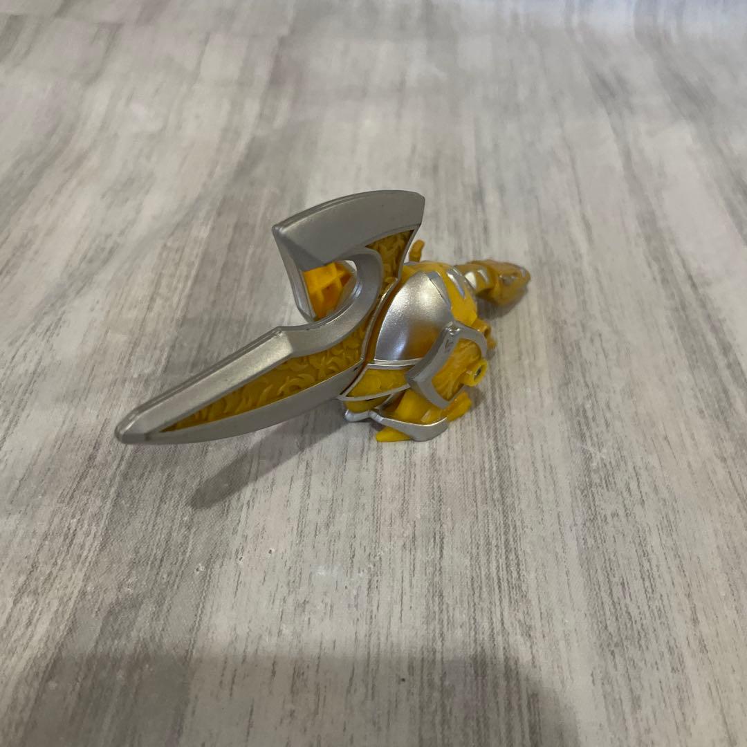 爆竜戦隊アバレンジャー　マックスオージャ付属品　スピノゴールド　単品