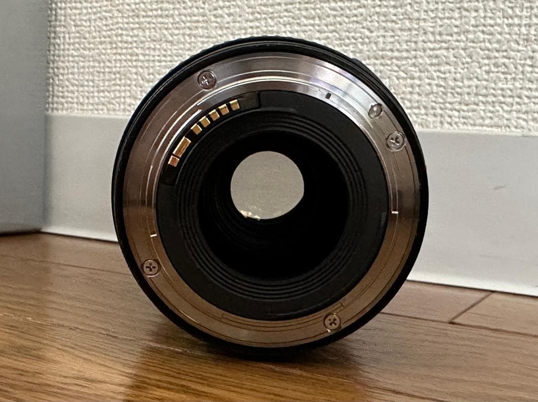 キヤノンで点検清掃済　Canon EF16-35mm F4 IS USM