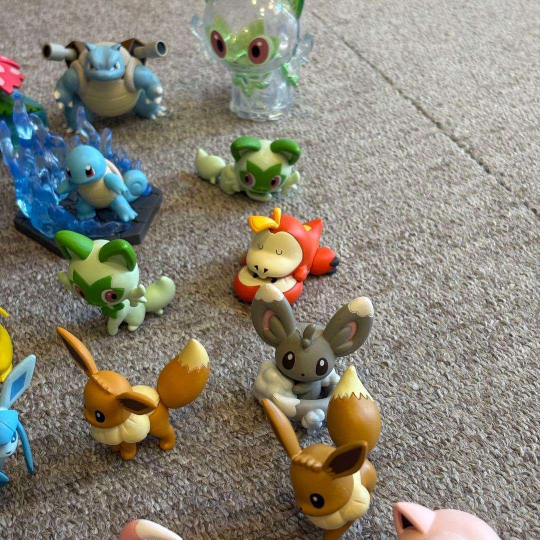 ポケモン　指人形　フィギュア　まとめ売り　セット売り 御三家　ピカチュウ　60点