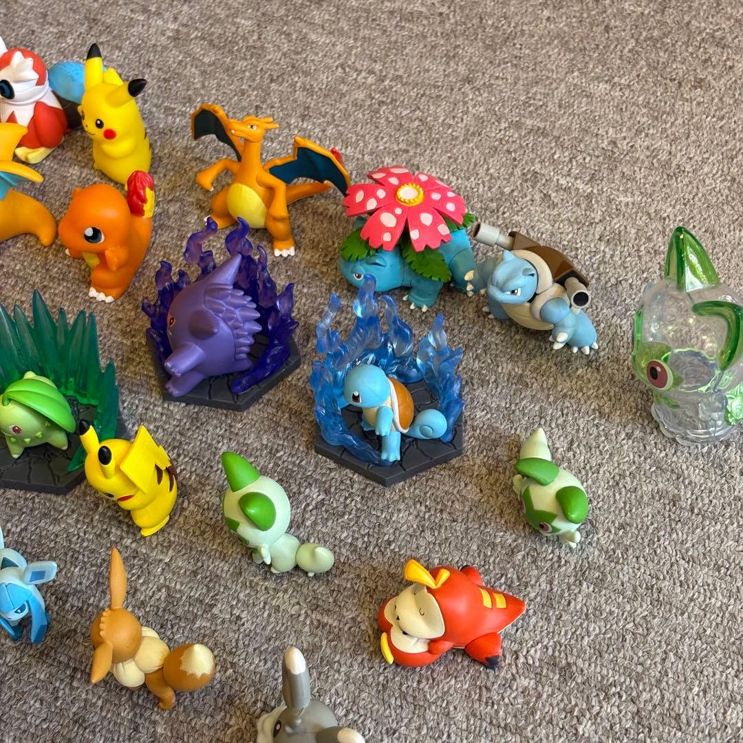 ポケモン　指人形　フィギュア　まとめ売り　セット売り 御三家　ピカチュウ　60点