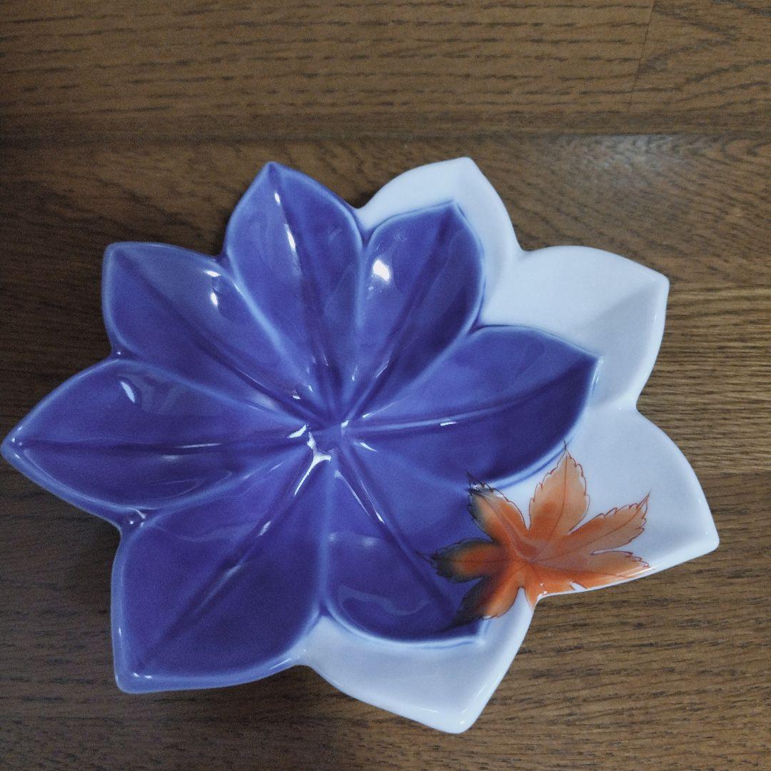 3枚セット　深川製磁  有田焼　料亭風　涼しげ　盛り皿　取り皿