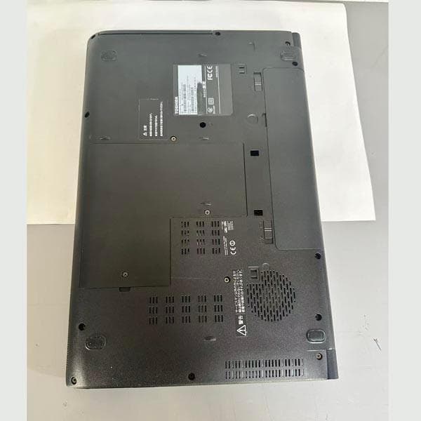 東芝 i5 4世帯　ノートパソコン SSD 256GB