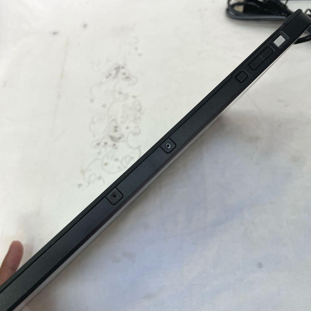 ARROWS Tab Q508/SE CPU x7 SSD128GB 美品 #D