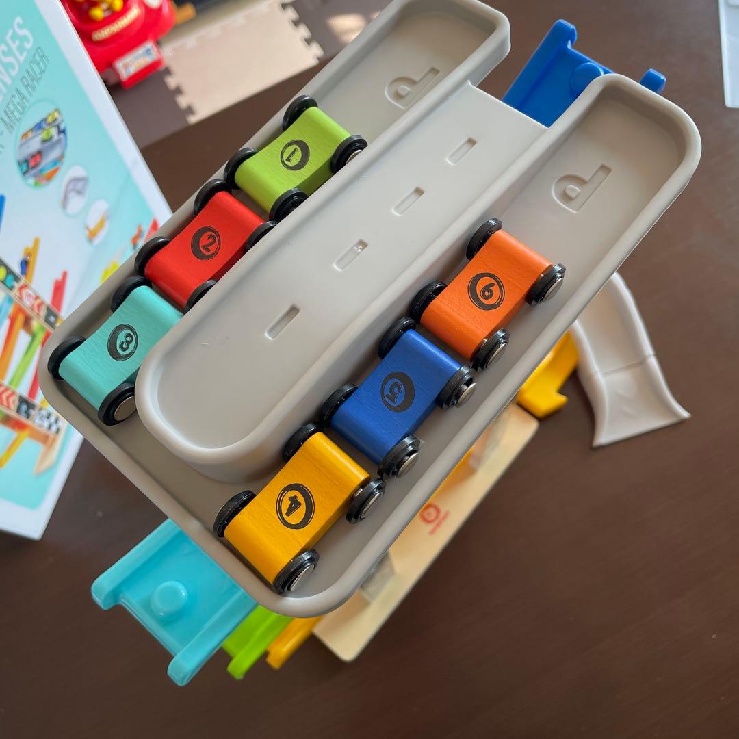 スロープトイ ミニカー 木製 知育玩具 くるくるスロープ ミニカー6台