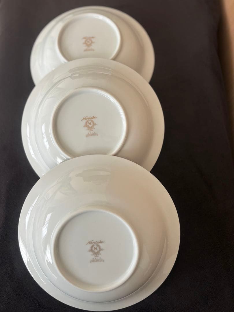 ノリタケ　ゴールドヒル　深皿 ３点