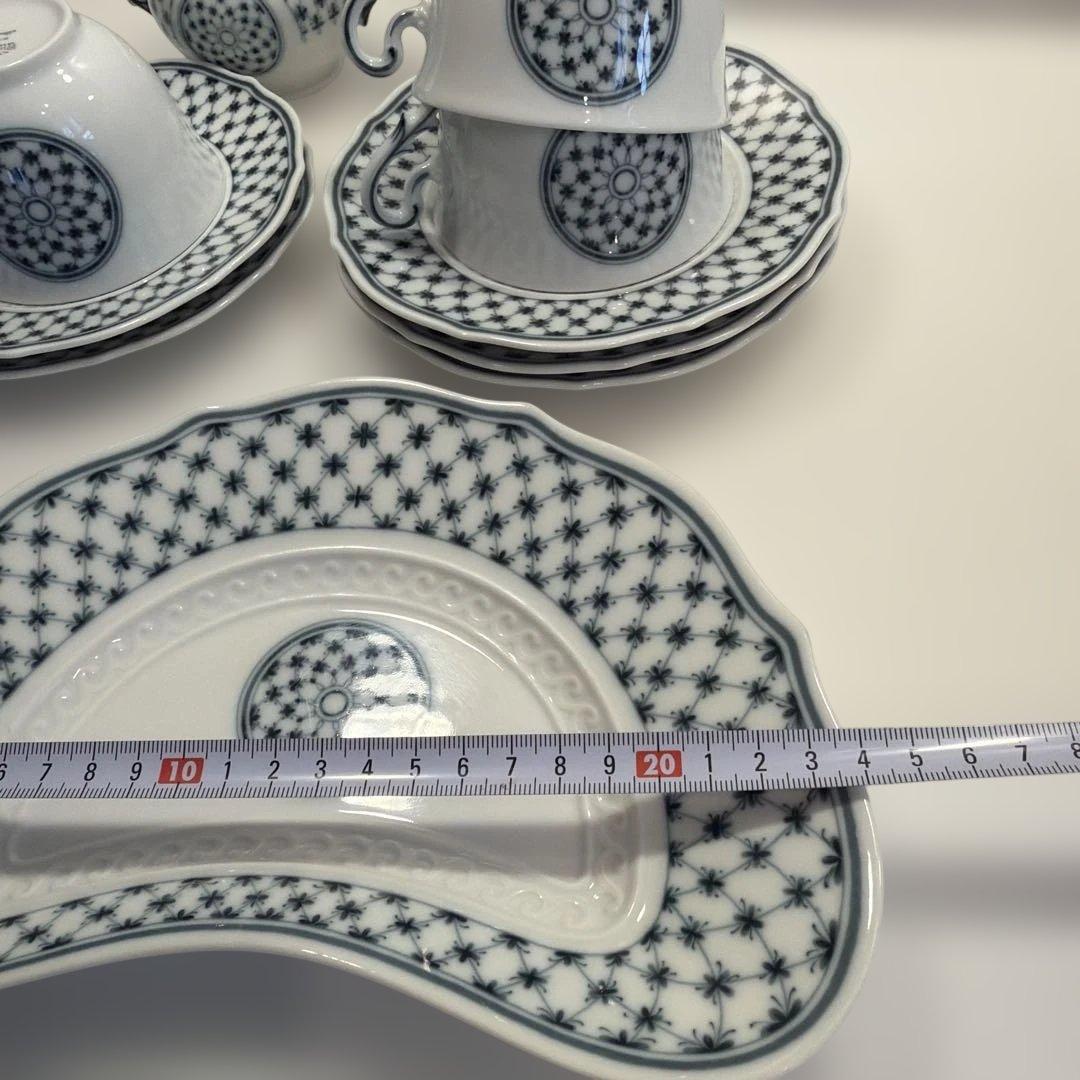 専用品　リチャードジノリ中皿　一枚