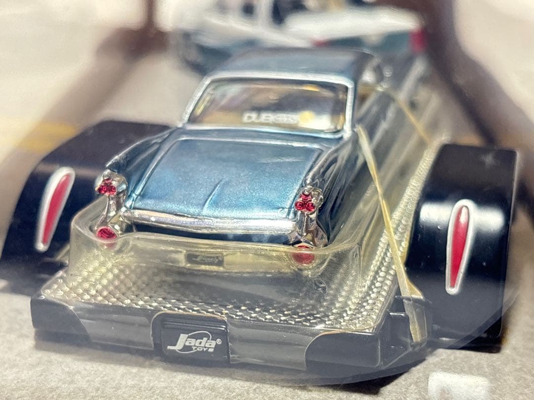 DUB CITY 1/64 エスカレード キャデラック