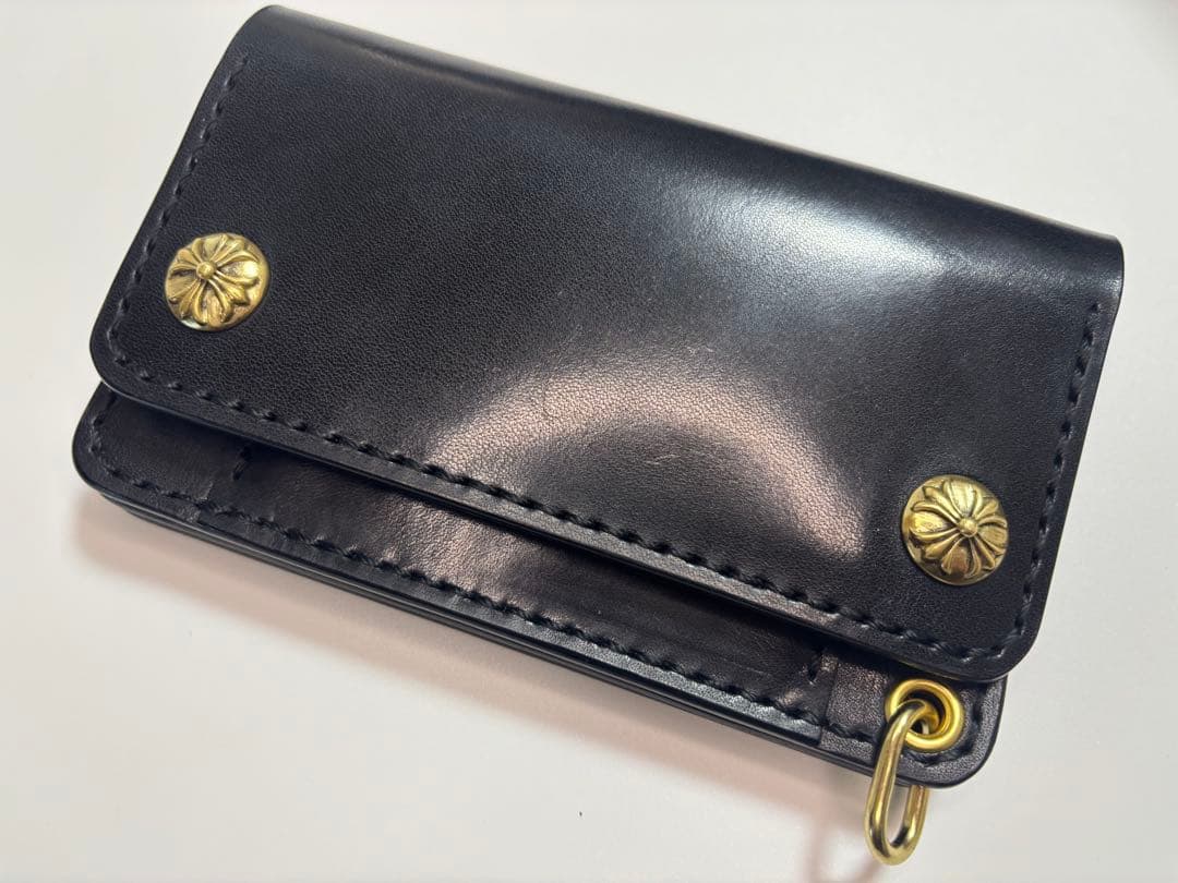 黒　栃木サドルレザー　トラッカーウォレット　三層　真鍮 クロスボールコンチョ