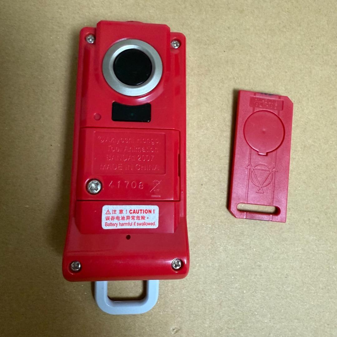 海外　デジモン　デジヴァイス ic 限定コラボ　赤
