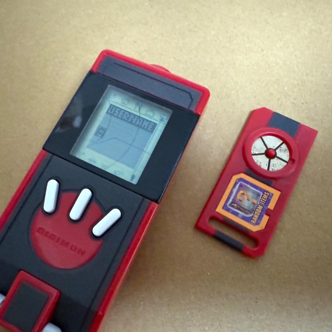 海外　デジモン　デジヴァイス ic 限定コラボ　赤