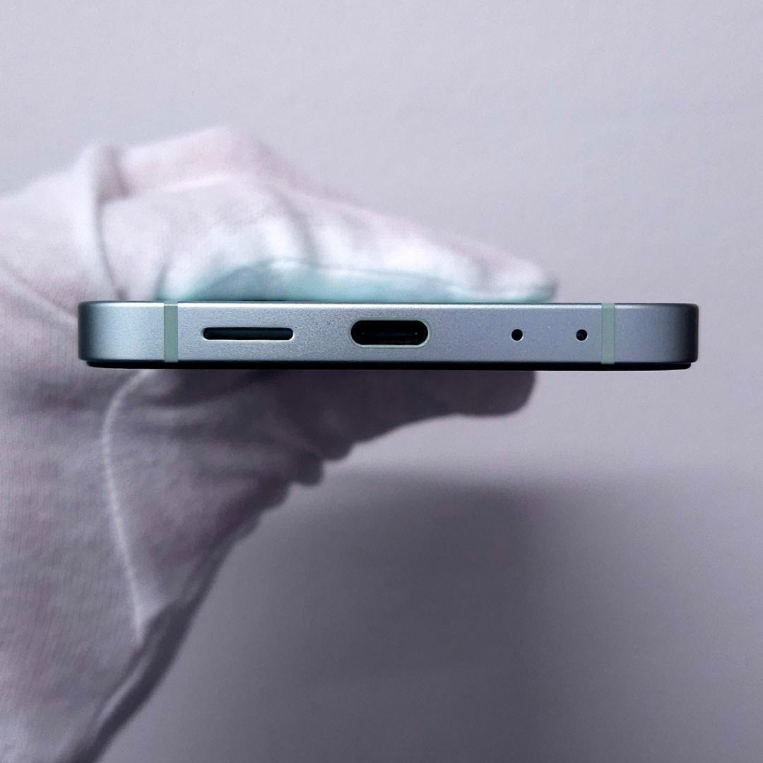 Galaxy Z FLIP6 256GB ミント SIMフリー【A級】