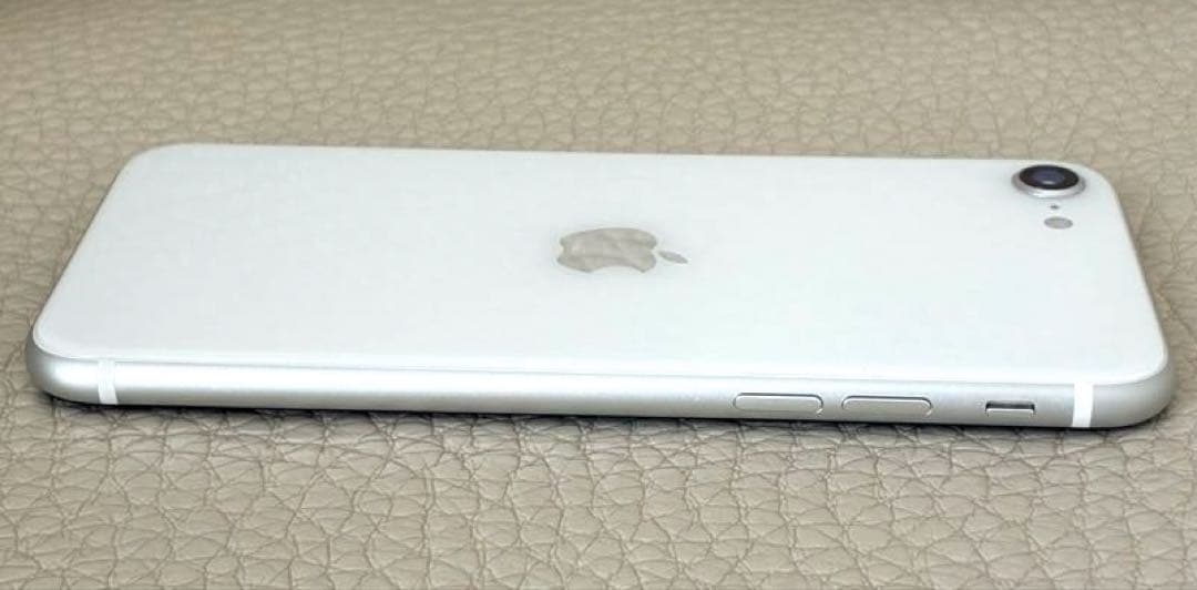 iPhone SE 第2世代 64G ホワイト　最新ios更新済　機能不良なし