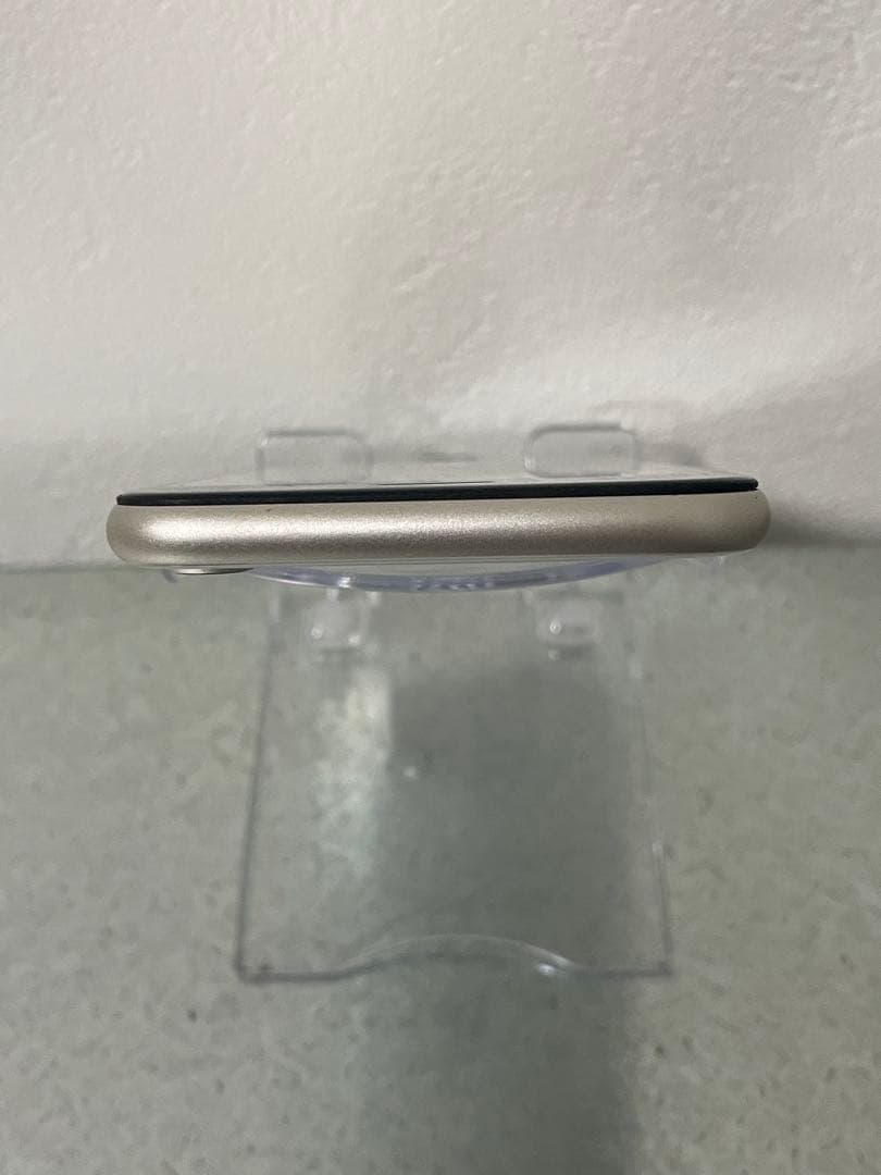 Apple iPhone SE3 128GB ホワイト