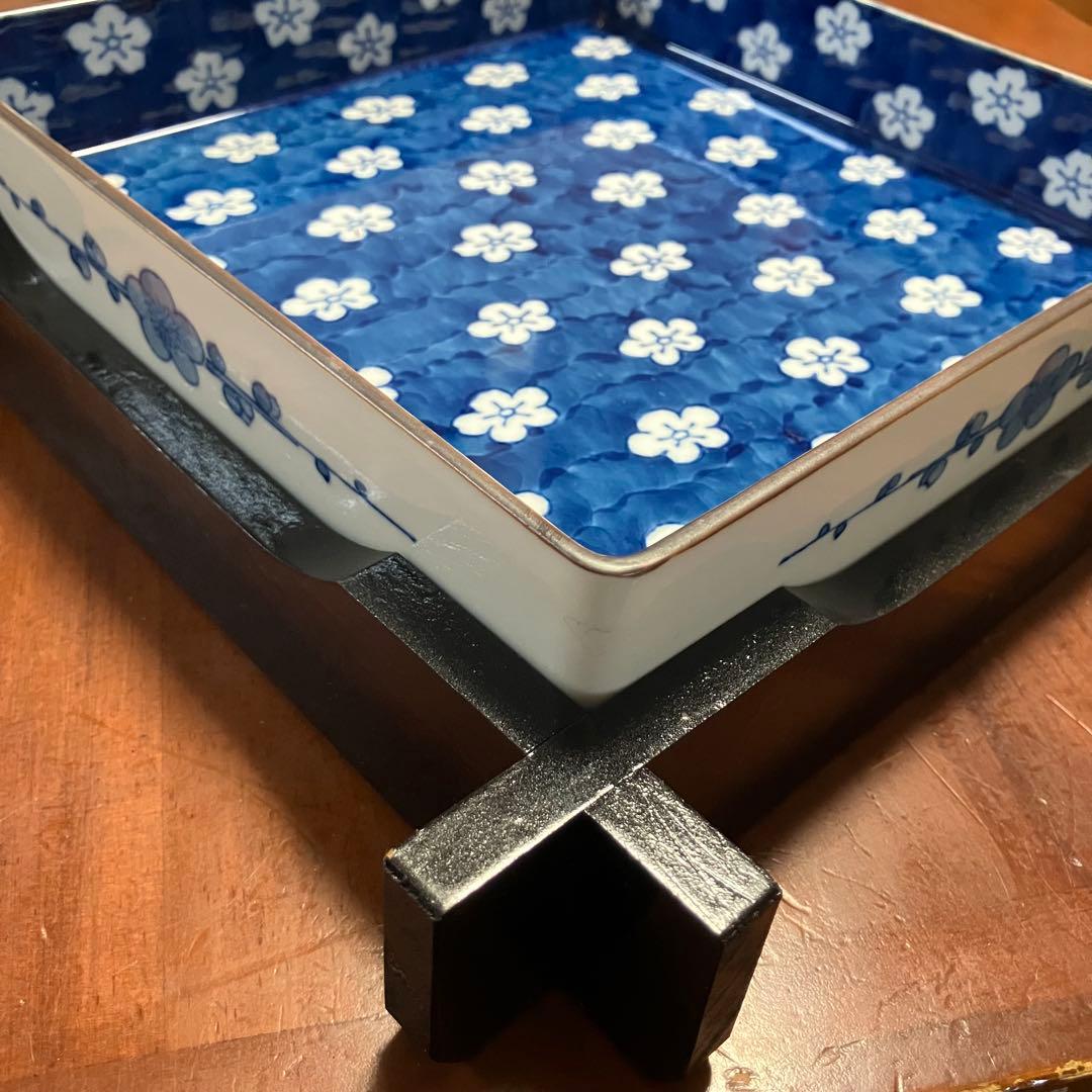 有田焼 源右衛門窯 染付梅地紋 角皿（台座付）＆ 染付小鉢 5客揃えセット