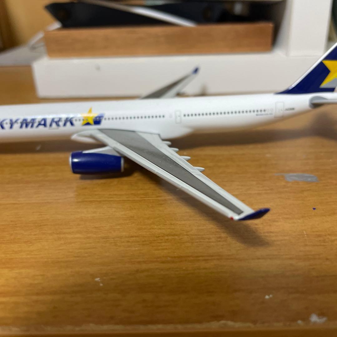 航空機・ヘリコプター SKYMARK AIRLINES AIRBUS A330-300