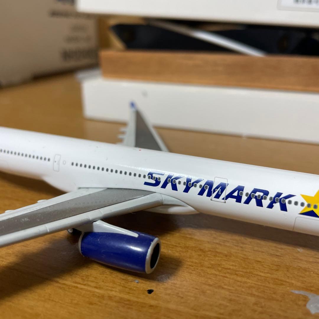 航空機・ヘリコプター SKYMARK AIRLINES AIRBUS A330-300