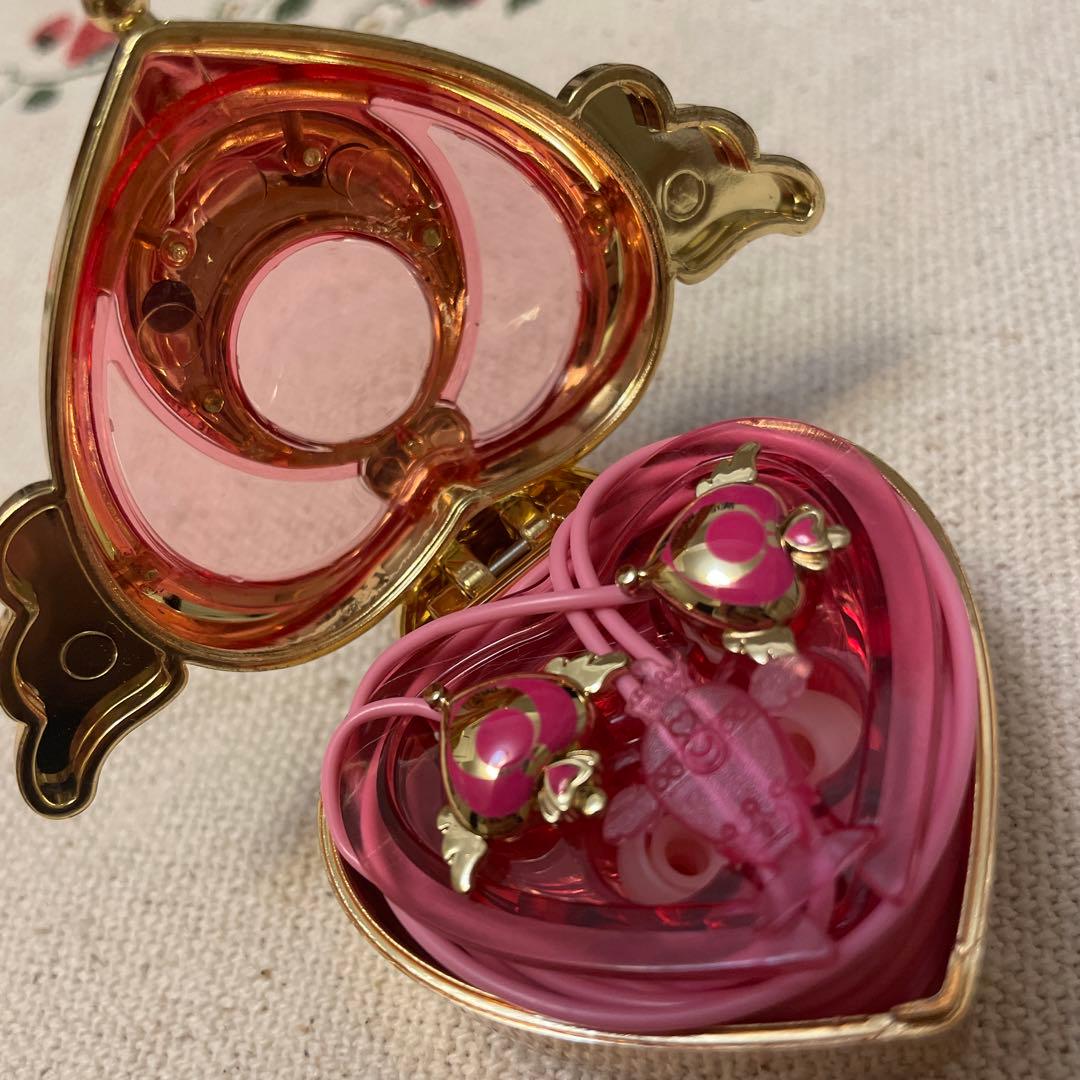 セーラームーン　コンパクト　イヤホン