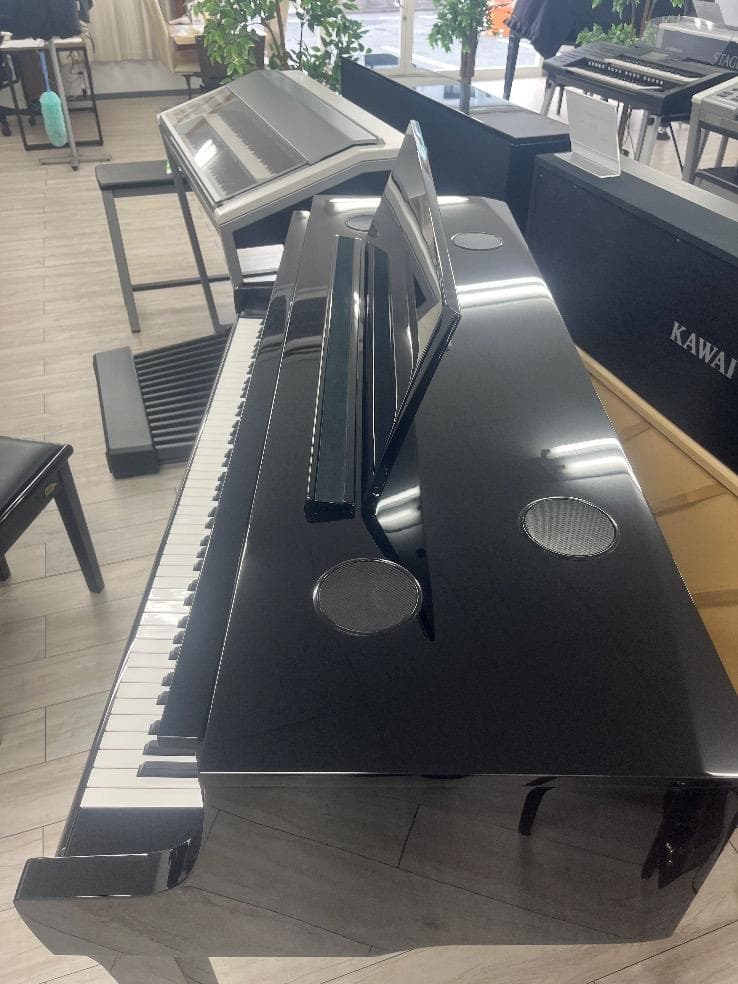 ★83195【電子ピアノ】KAWAI　NV10S　21年製