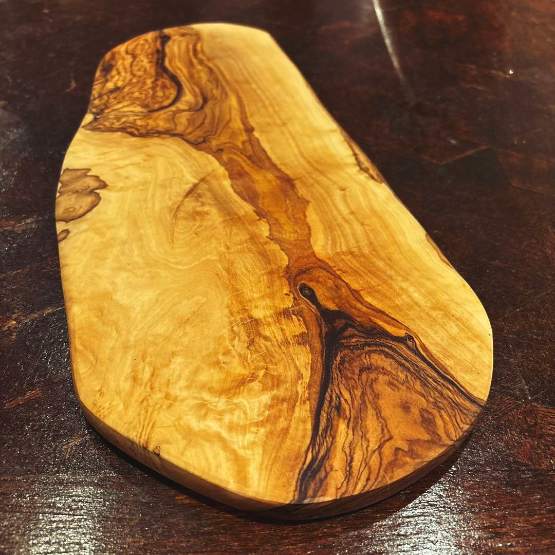 【AfricanSquare】オリーブナチュラルカッティングボードLL NO.6