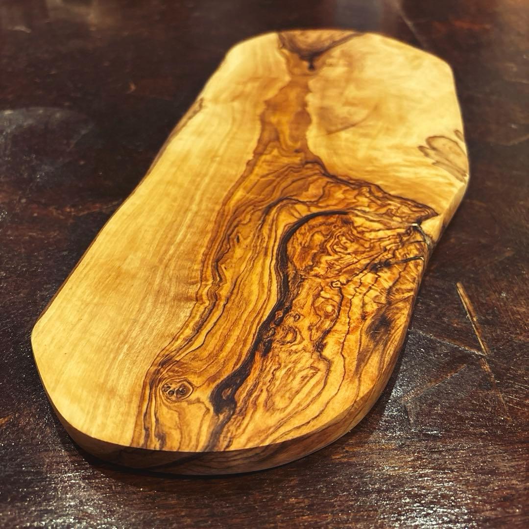 【AfricanSquare】オリーブナチュラルカッティングボードLL NO.6