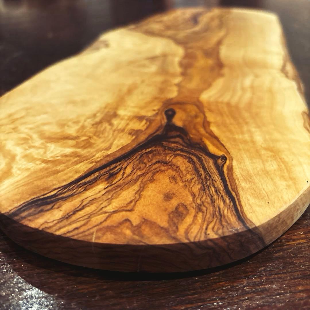 【AfricanSquare】オリーブナチュラルカッティングボードLL NO.6