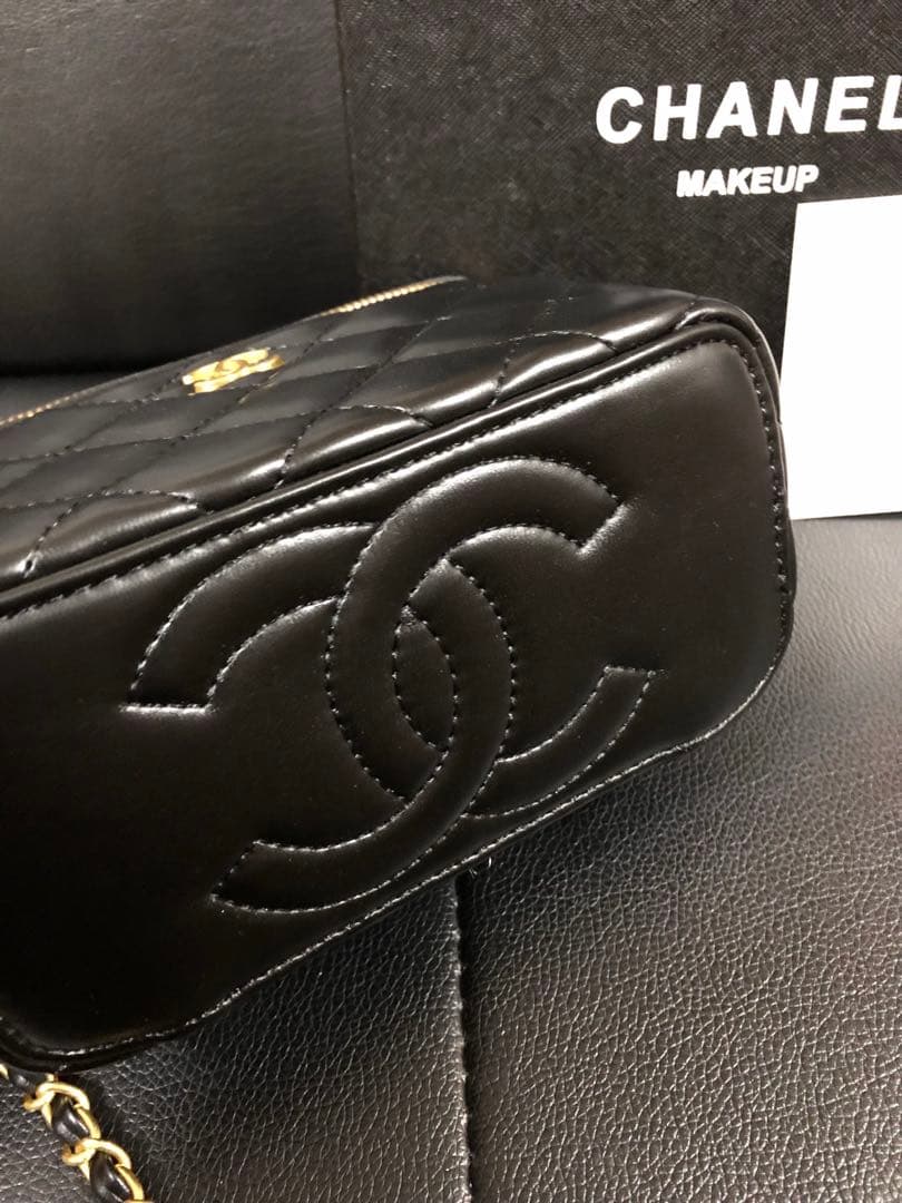 シャネル　ノベルティ　ショルダーバッグ　バニティ