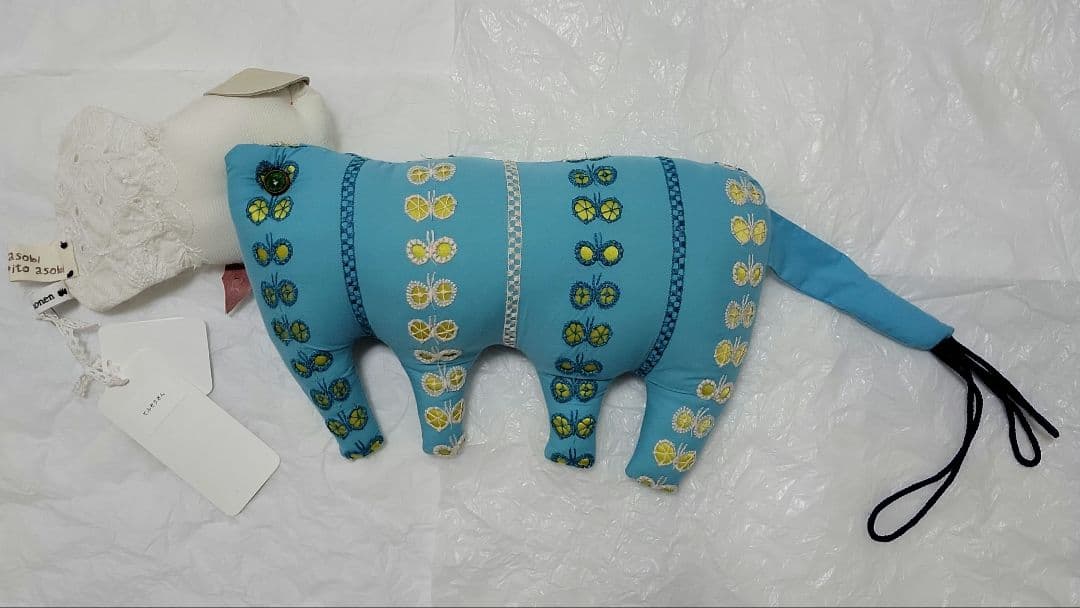 極美品mina perhonenミナペルホネン　ヌノイトアソビ chiyo