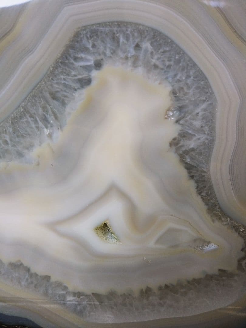 ☆658 アゲート装飾石 黒色スタンド付き