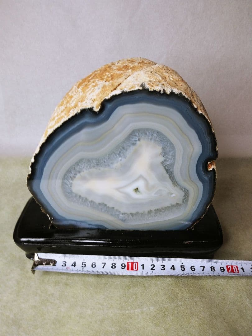 ☆658 アゲート装飾石 黒色スタンド付き