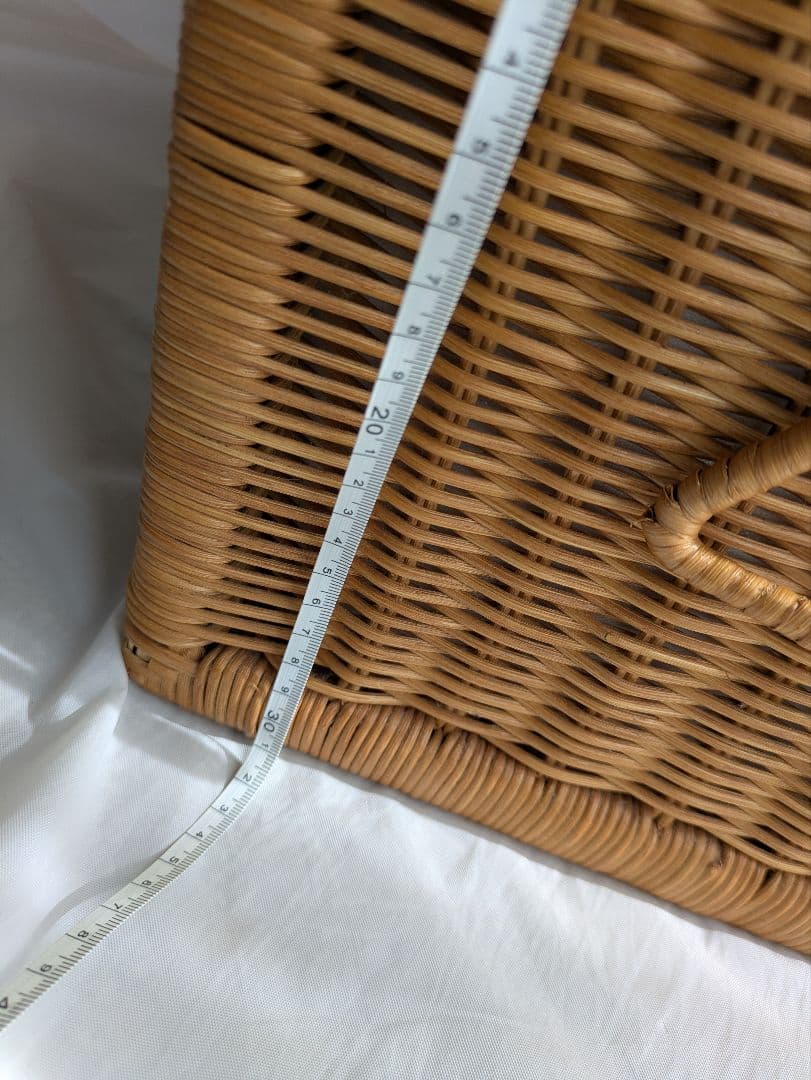 アンティーク ラタン 蓋付き大きめバスケット 収納ボックス かご 籠　昭和レトロ