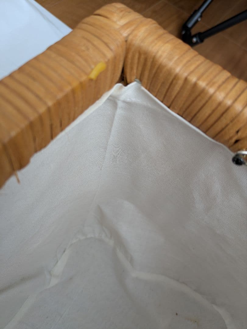 アンティーク ラタン 蓋付き大きめバスケット 収納ボックス かご 籠　昭和レトロ