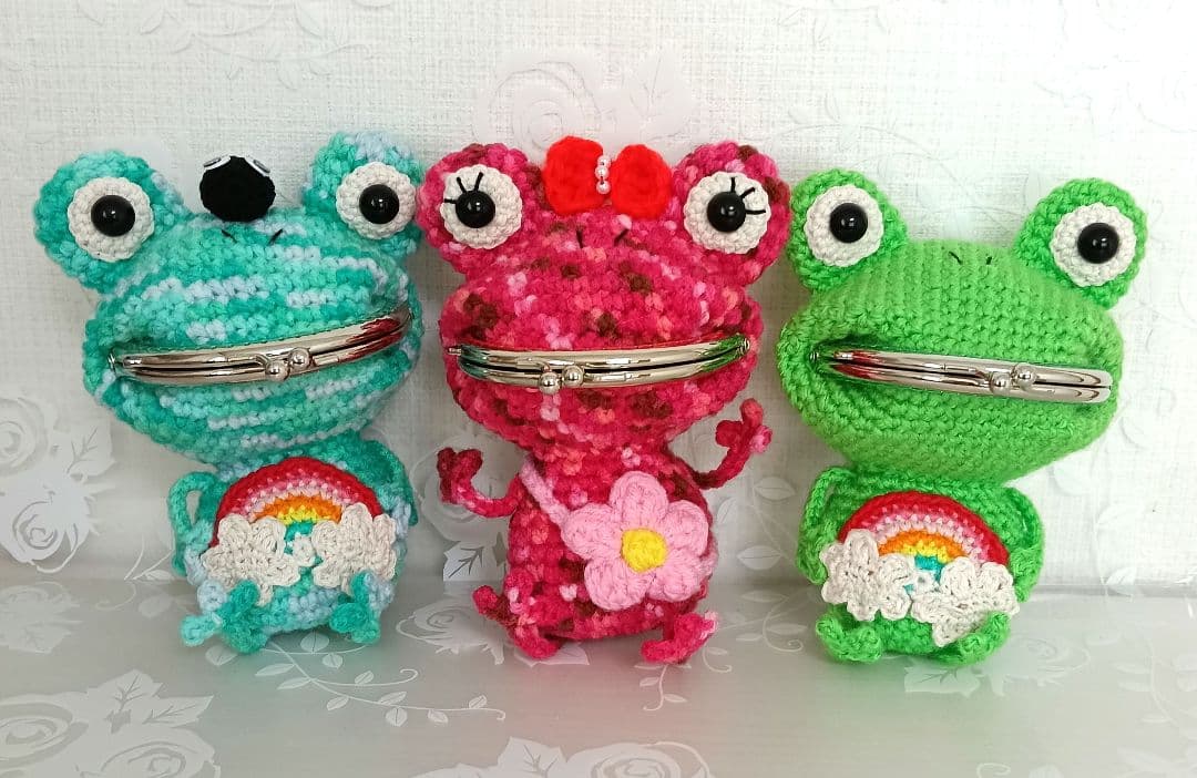✽ハンドメイド✽あみぐるみ がま口 手編み カエルちゃん タコさんポーチ♡