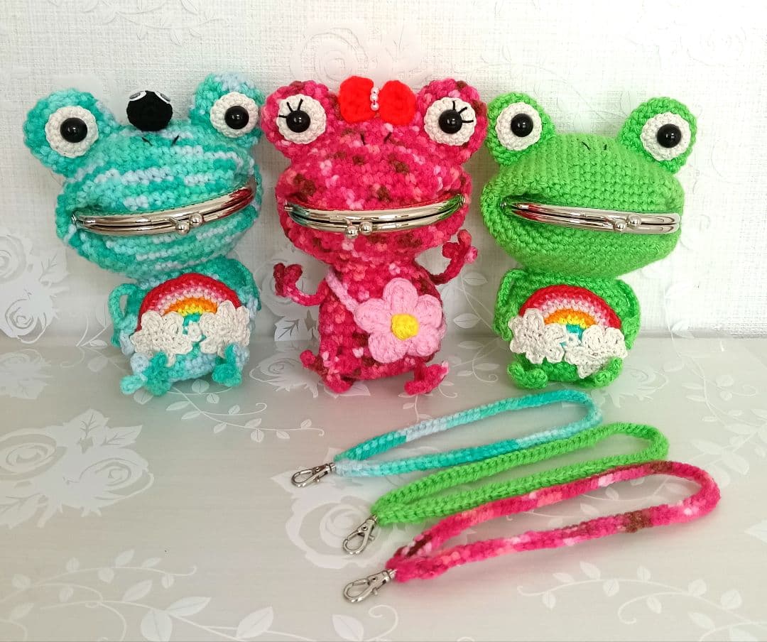 ✽ハンドメイド✽あみぐるみ がま口 手編み カエルちゃん タコさんポーチ♡