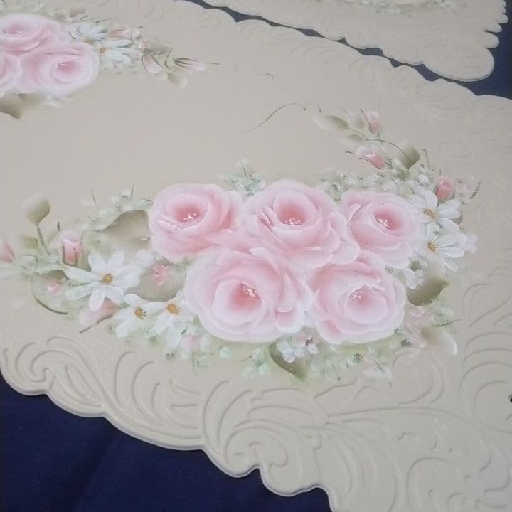 クリーム色ランチョンマット　2枚組トールペイント