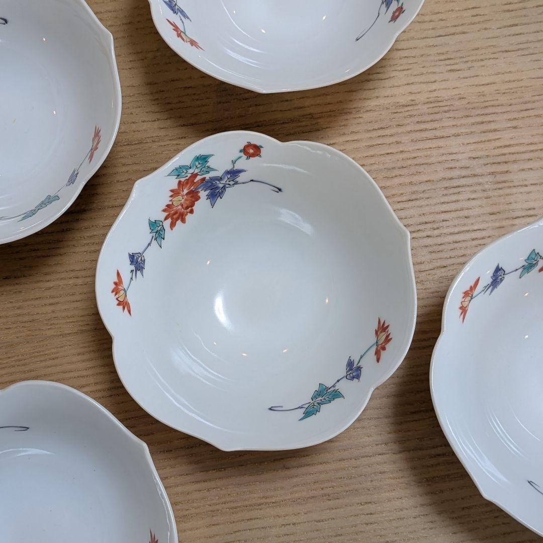 十三代　酒井田柿右衛門　牡丹文　中付　五客　共箱　栞