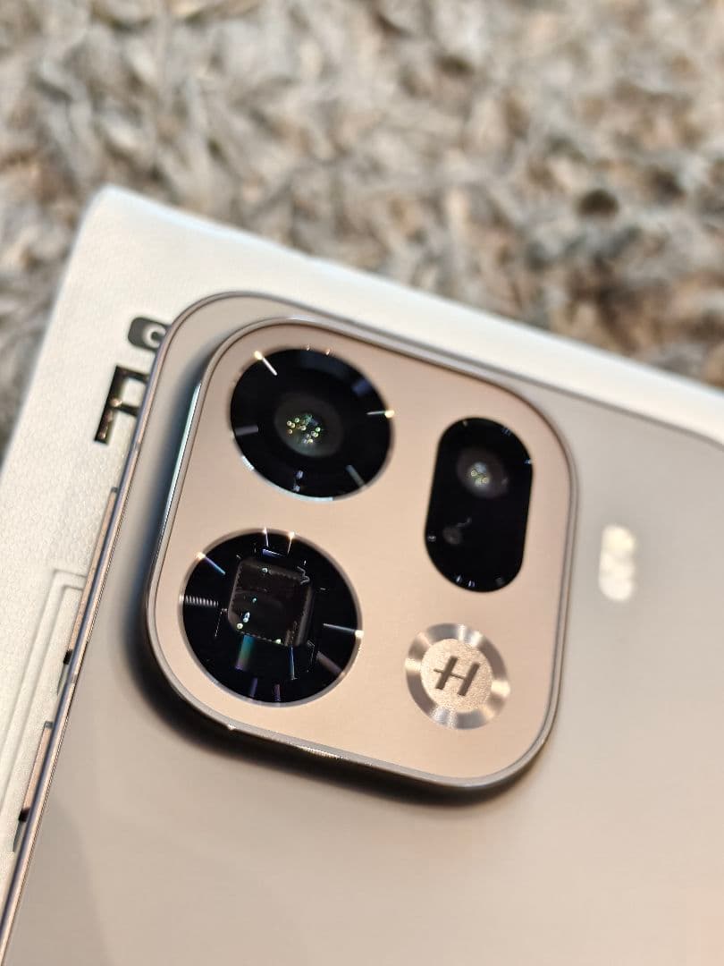 【未使用に近い】find x9 pro 12/256 大陸版SIMフリー チタン