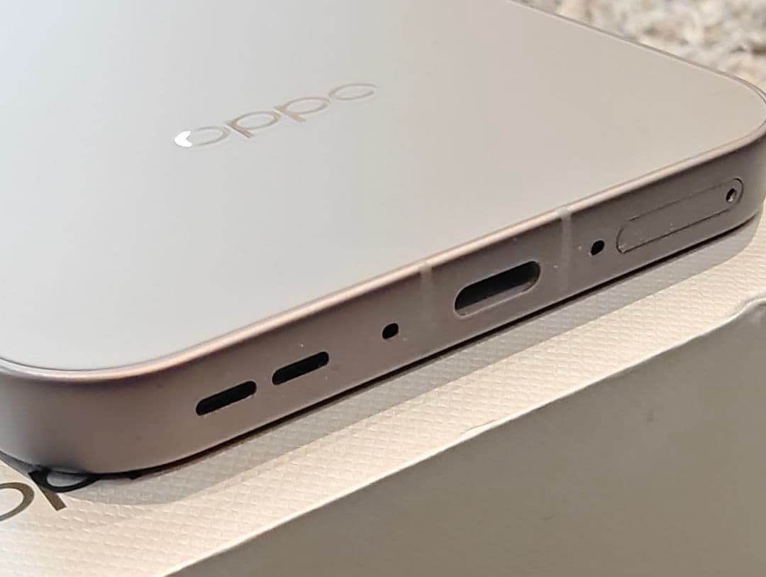 【未使用に近い】find x9 pro 12/256 大陸版SIMフリー チタン