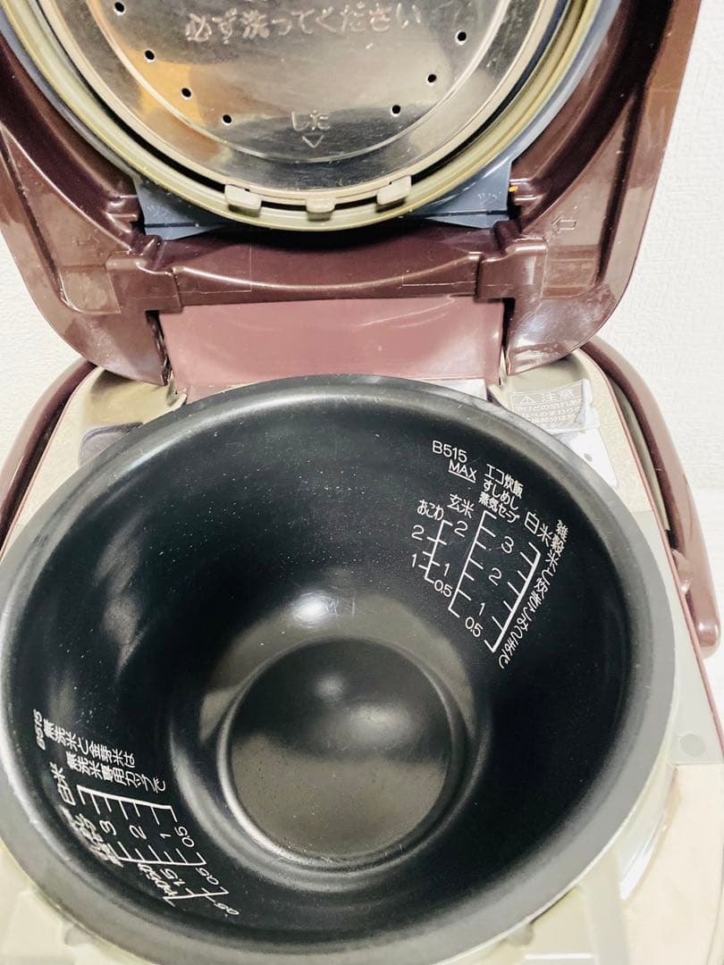 象印 圧力IH炊飯ジャー　極め羽釜　3.5合炊き　NP-QB06-2018年