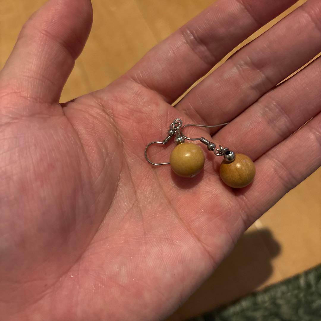 柘植のピアス！落ち着き！優しいパワー！