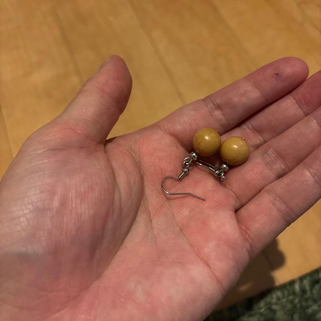 柘植のピアス！落ち着き！優しいパワー！