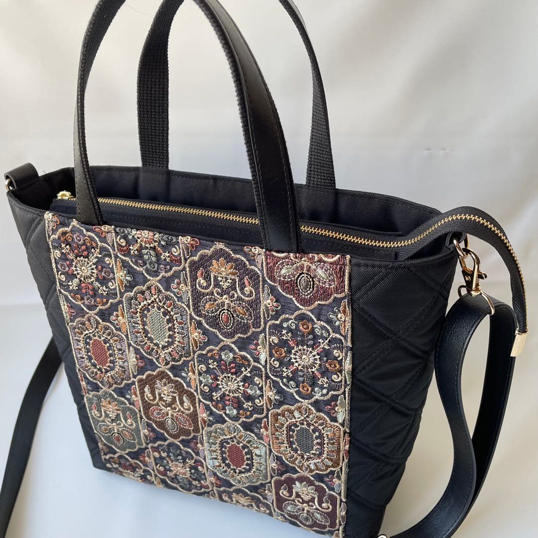 れもん　インド刺繍ブラックと撥水キルティング　M 2wayトートバッグ