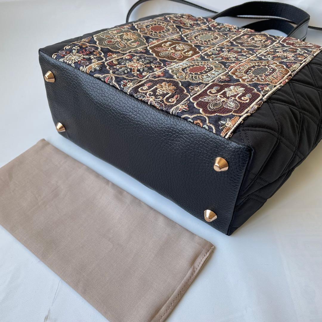 れもん　インド刺繍ブラックと撥水キルティング　M 2wayトートバッグ