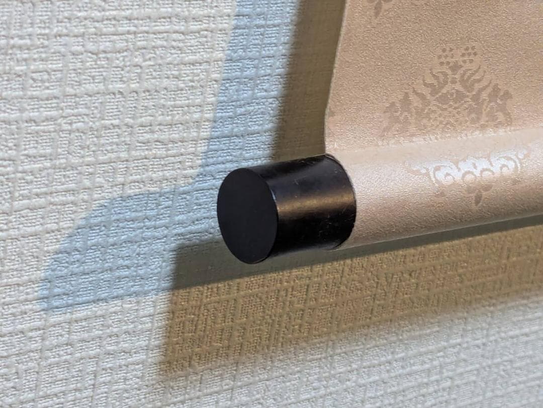 【真作】掛軸　山水瀑布図　幽玄の墨景に滝音響く風雅の一幅　V73