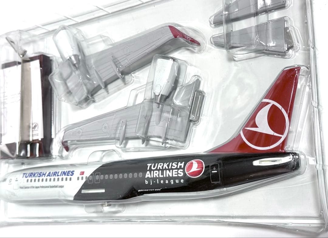 航空機・ヘリコプター TURKISH AIRLINES 1/100 B737-800