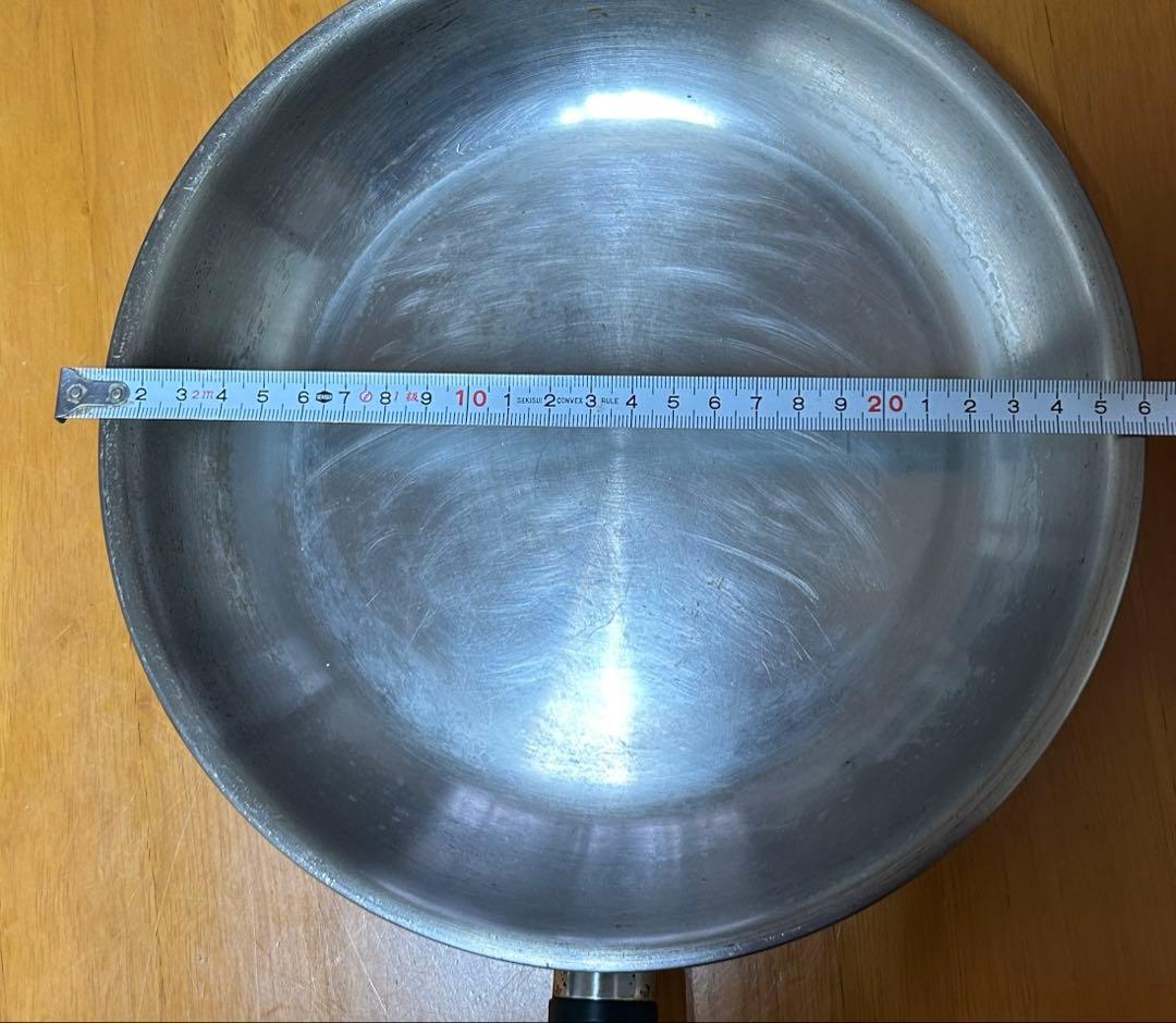 スプリング社　￼DOMOステンレスフライパン 中古品26㎝￼