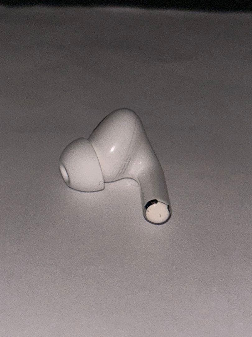 美品 AirPods Pro 第2世代 左耳 A2698右 エアーポッズ プロ