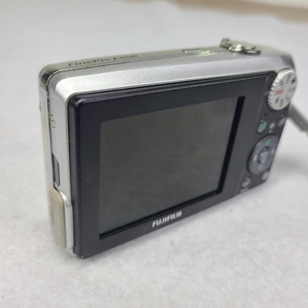FUJI FILM デジカメ　FinePix F40fd コンデジ