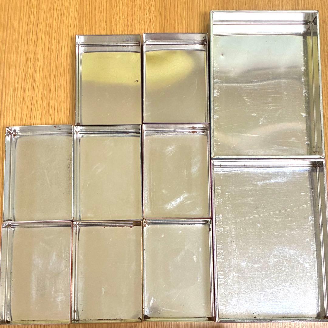 カフェタナカ　レガルドチヒロ　クッキー缶　チョコレート缶　ブリキ缶　空き缶